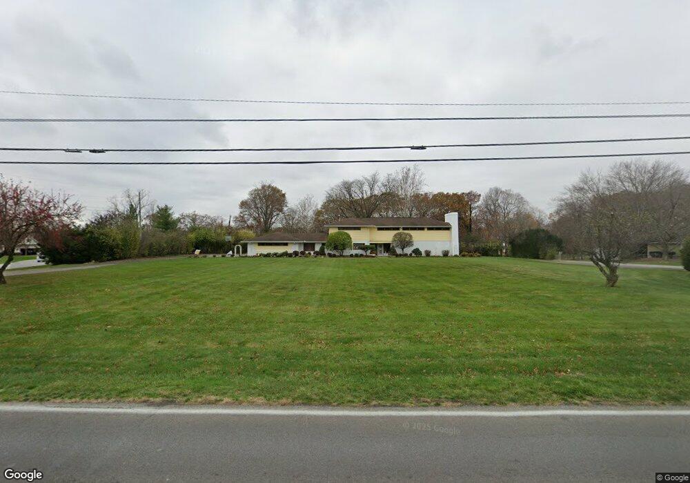1880 Shawnee Rd, Lima, OH 45805 - photo 1