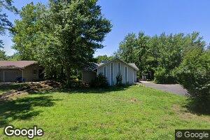 107 Sunset Ct, Ozawkie, KS 66070