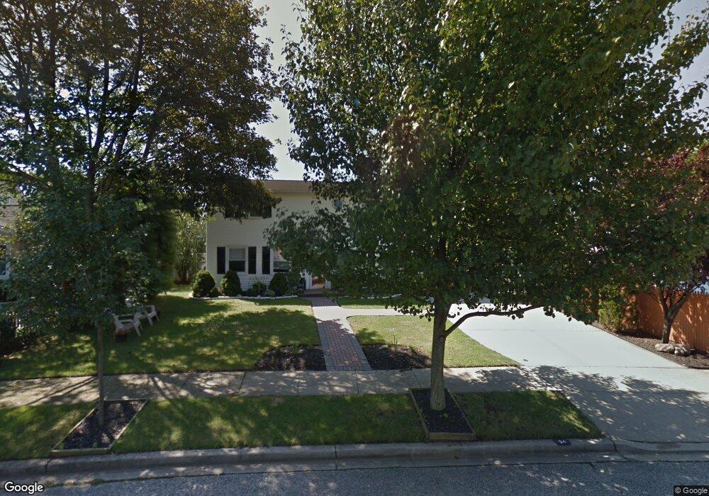 94 Prairie Ln, Levittown, NY 11756 - photo 1