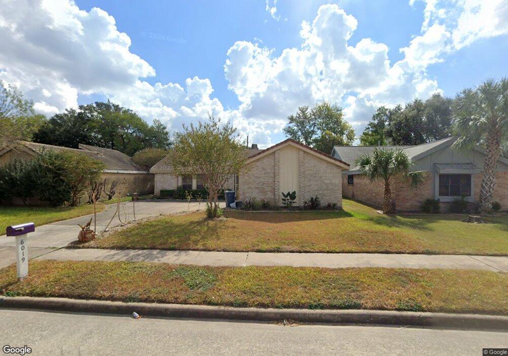 6019 Gallant Forest Dr, Houston, TX 77088 - photo 1