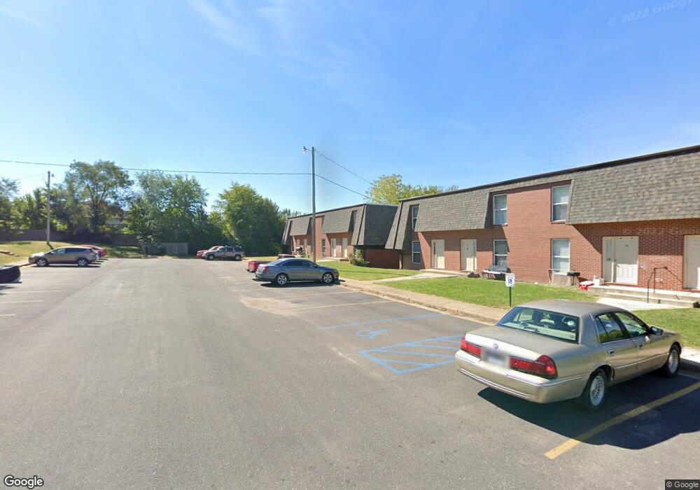 1318 Truman Ave, Rolla, MO 65401 - photo 1