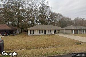 10137 Ardoon Dr, Baker, LA 70714