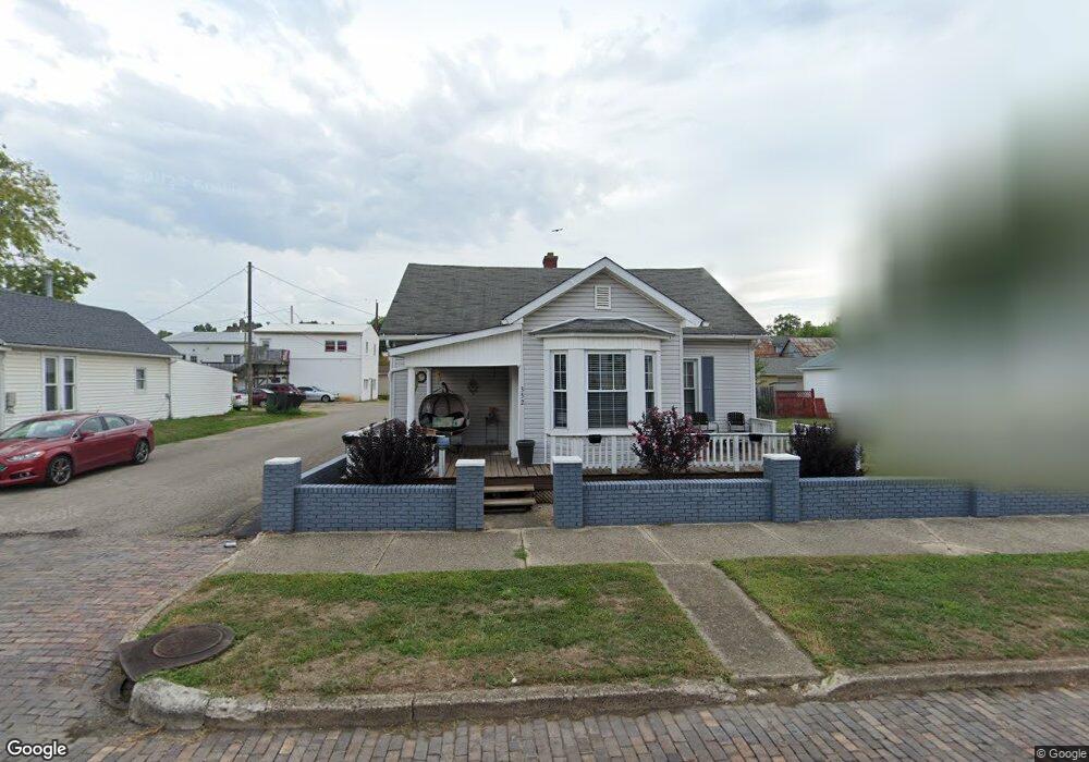 352 E Franklin St, Circleville, OH 43113 - photo 1