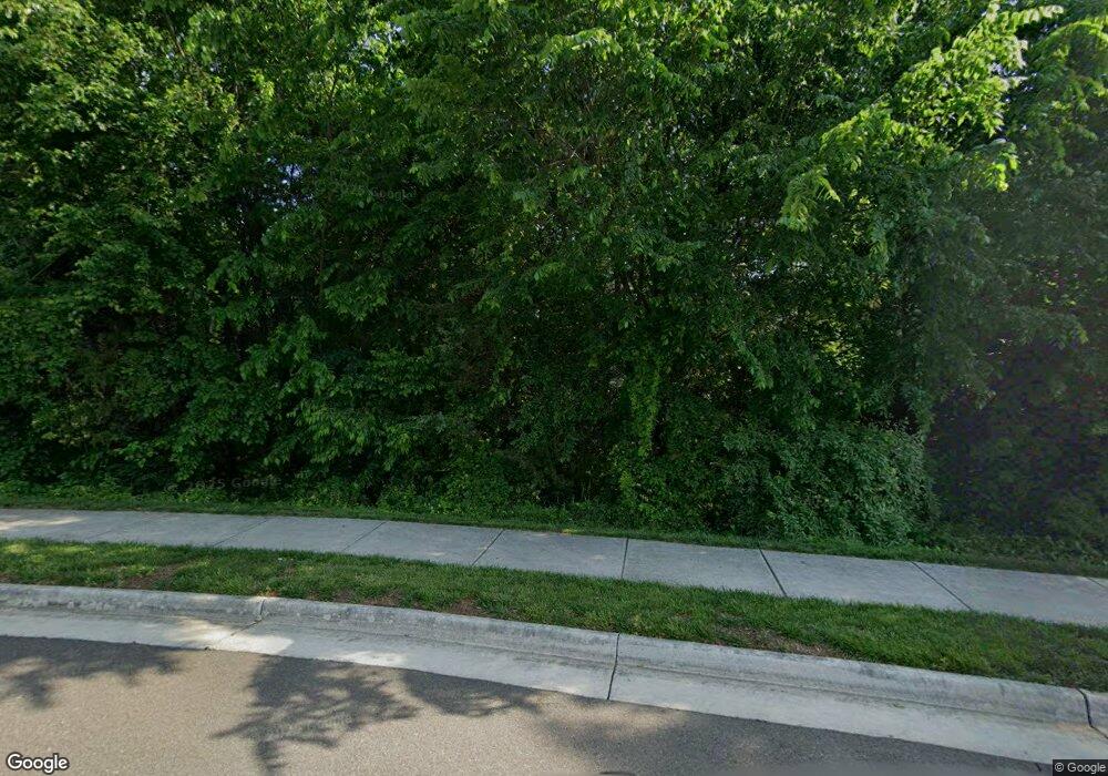 12909 Larkmeade Ln, Woodbridge, VA 22193 - photo 1