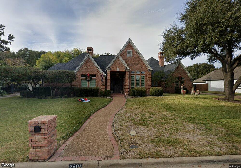 7606 Jefferson Cir, Colleyville, TX 76034 - photo 1