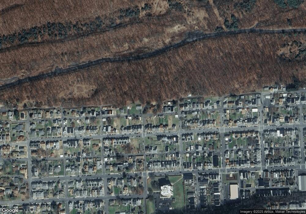 1337 W Independence St, Coal Township, PA 17866 - photo 1