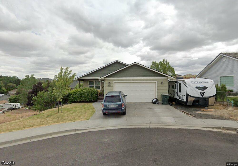 1931 SW Runnion Ln, Pendleton, OR 97801 - photo 1