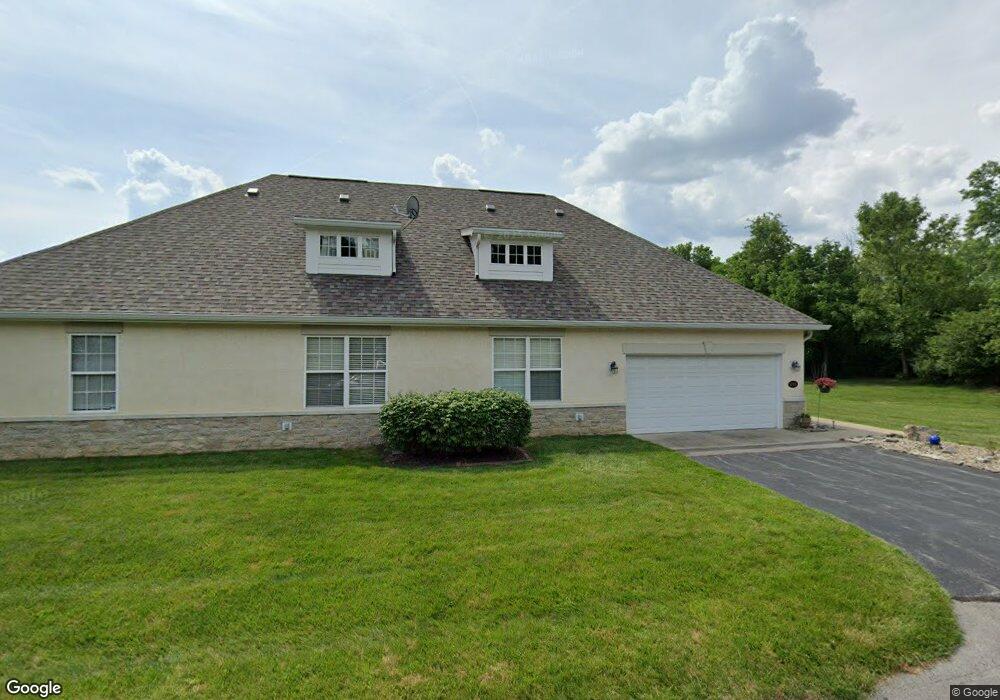 699 Firefox Dr unit 699, Columbus, OH 43213 - photo 1