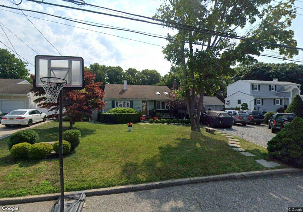 3017 New London Ave, Medford, NY 11763 - photo 1