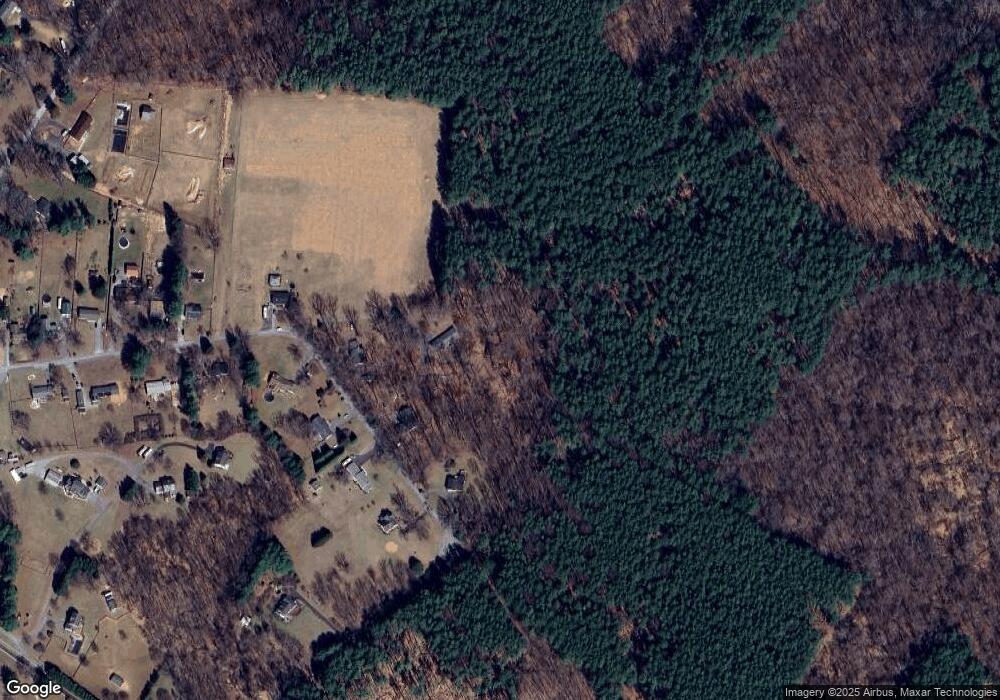 1216 Pouder Rd, Sykesville, MD 21784 - photo 1