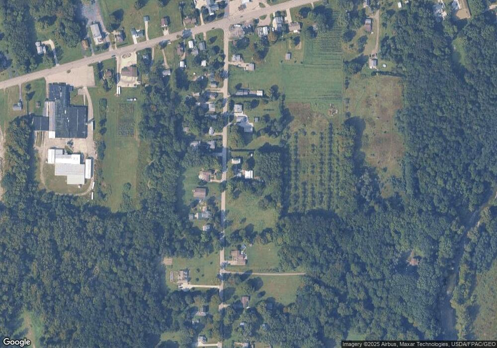 418 S Amboy Rd, Conneaut, OH 44030 - photo 1