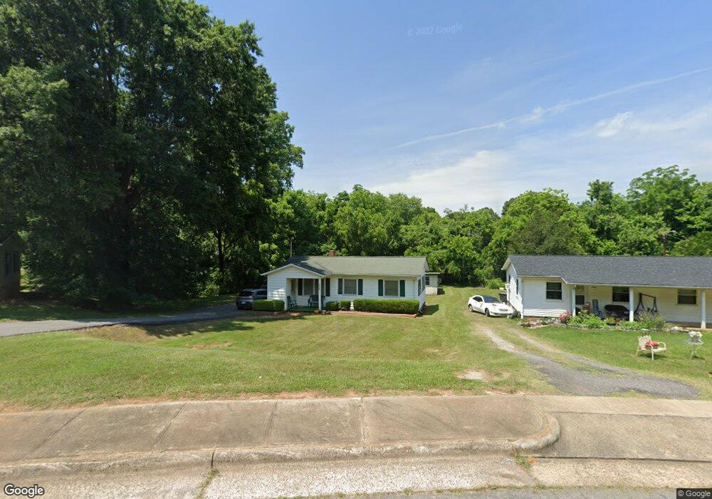 1018 Cass St, Statesville, NC 28677 - photo 1