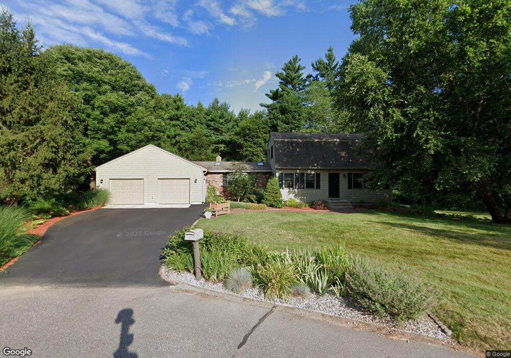 3 Hamlet Cir, MerriMacK, NH 03054 - photo 1