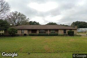 504 Doss St, Gueydan, LA 70542