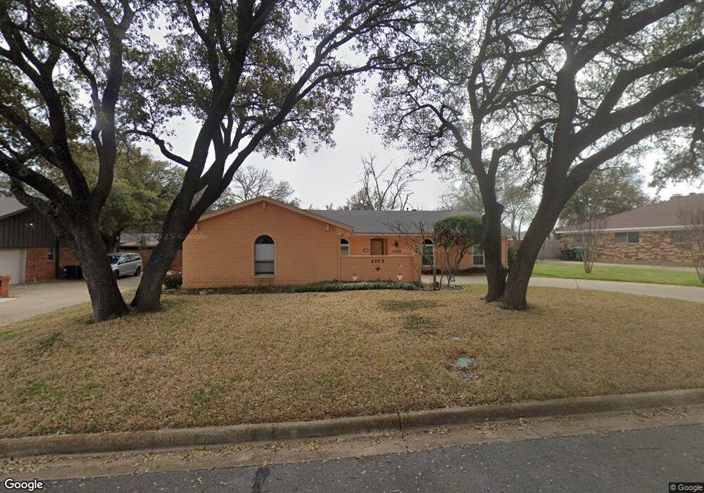 4309 Barcelona Dr, Fort Worth, TX 76133 - photo 1