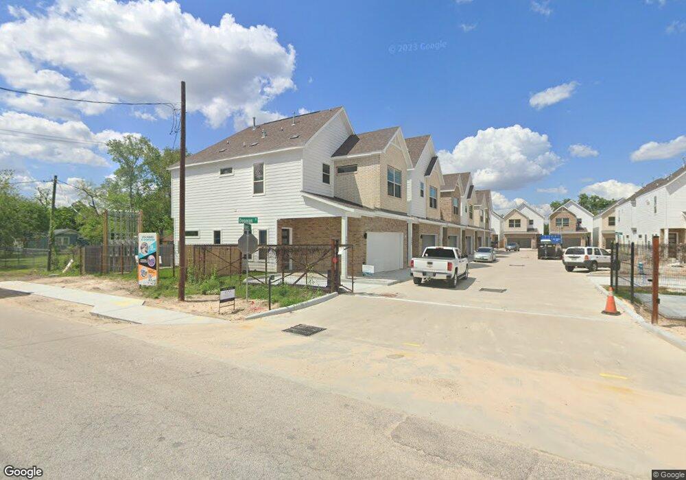 5407 Iconic Ln, Houston, TX 77091 - photo 1