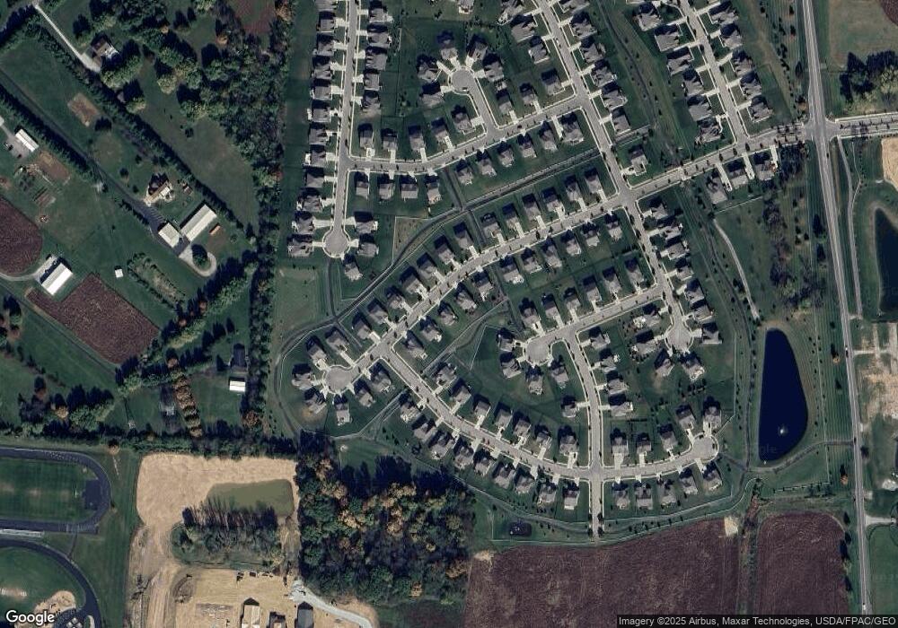 1613 Stonebury Ct, Xenia, OH 45385 - photo 1