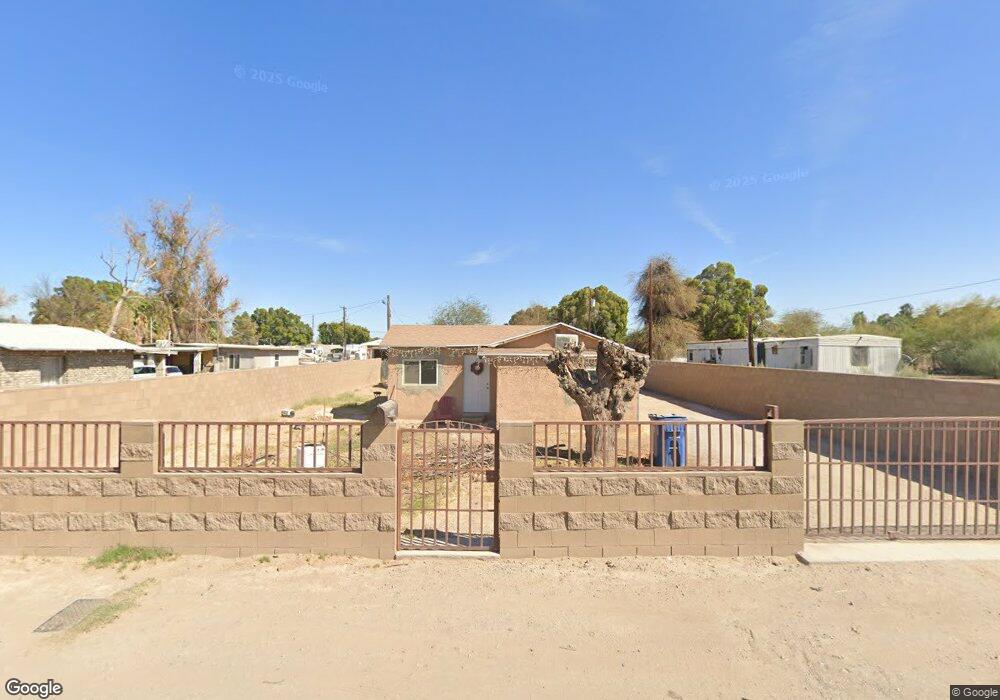 633 S Vaughn Ave, Yuma, AZ 85364 - photo 1