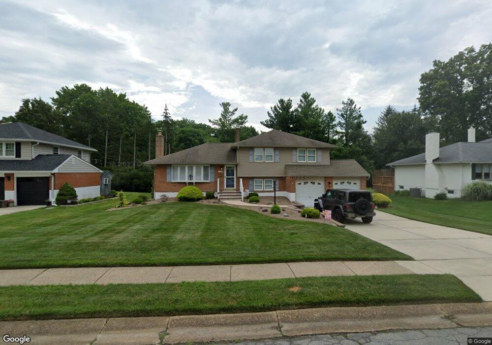 1016 Graylyn Rd, Wilmington, DE 19803 - photo 1