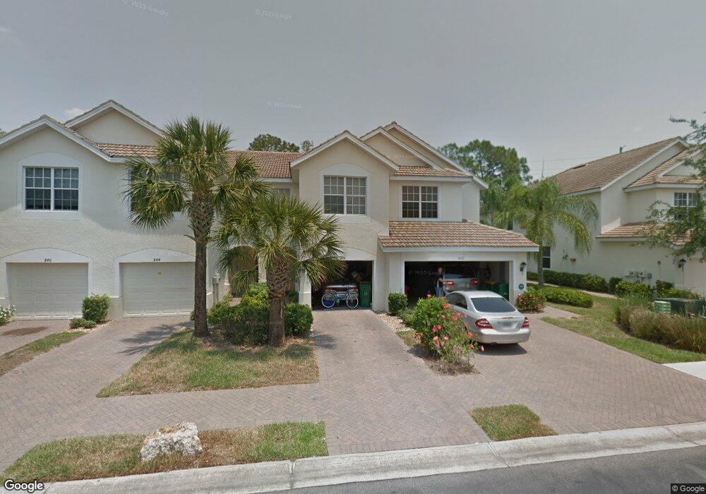 852 Hampton Cir, Naples, FL 34105 - photo 1