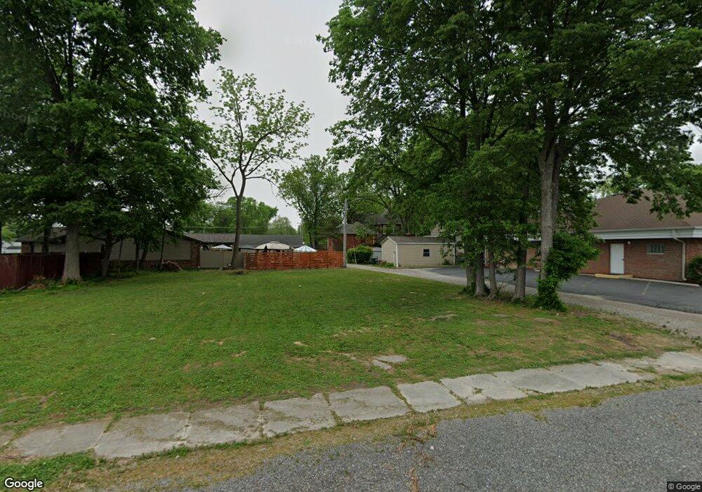 310 W Washington St, Freeburg, IL 62243 - photo 1