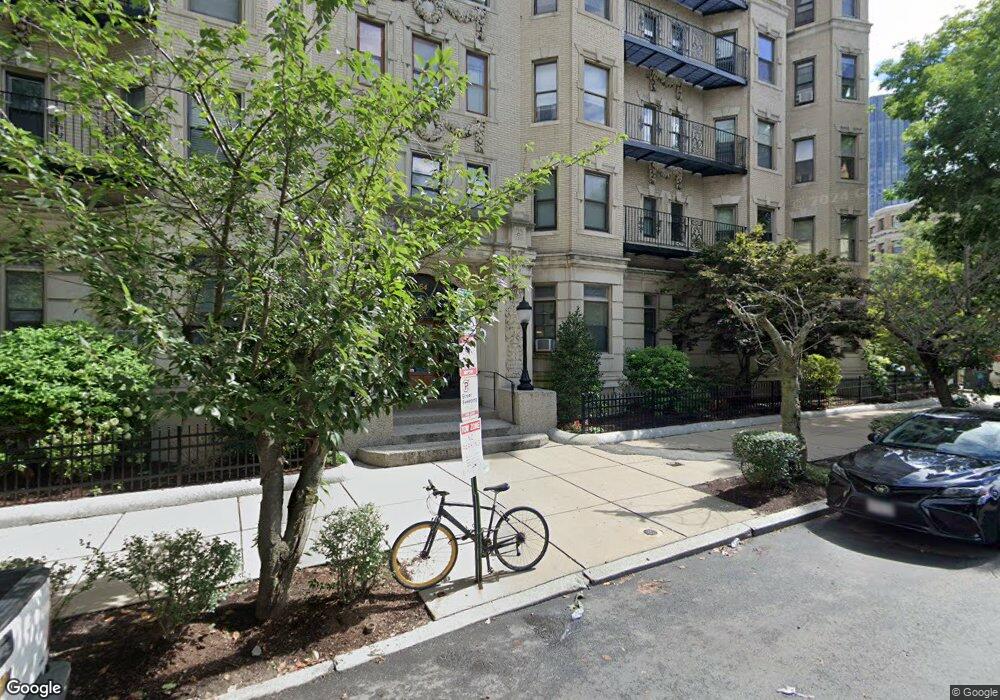 64 Charlesgate E unit 72, Boston, MA 02215 - photo 1