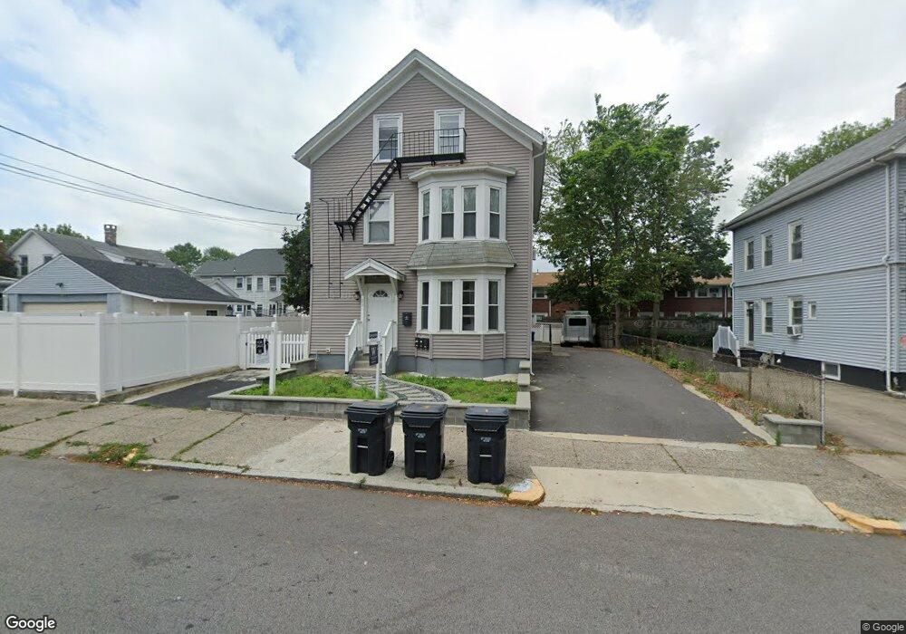 21 Brewster St unit 2, Pawtucket, RI 02860 - photo 1