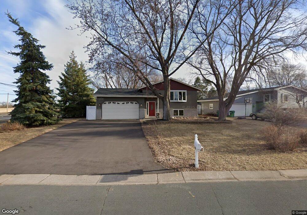 10012 Monticello Ln N, Maple Grove, MN 55369 - photo 1