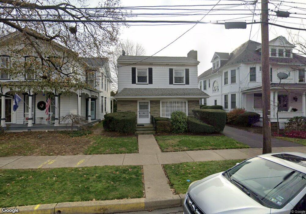 249 N Maple Ave, Kingston, PA 18704 - photo 1