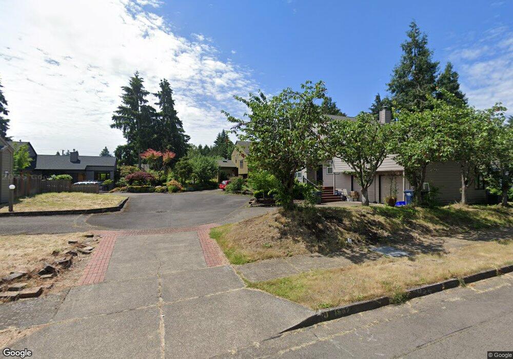 1874 Lemming Ave, Eugene, OR 97401 - photo 1