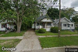 1114 Crawford St, Flint, MI 48507
