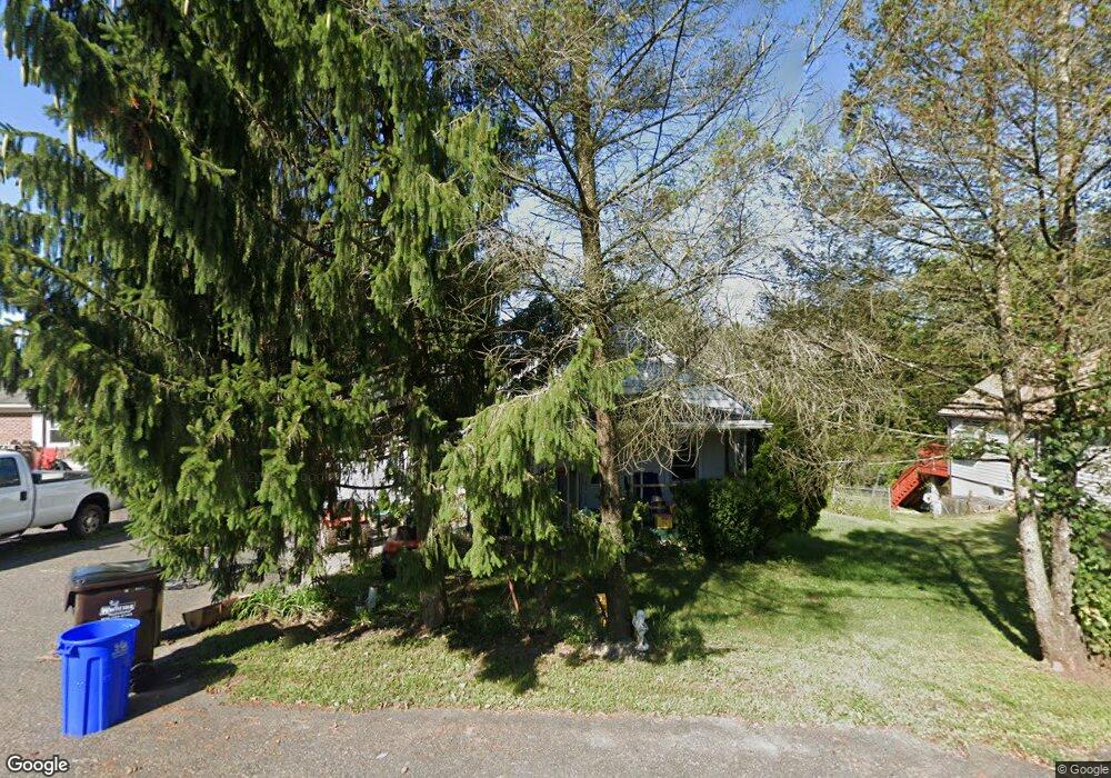 1105 Farmington Ave, Pottstown, PA 19464 - photo 1