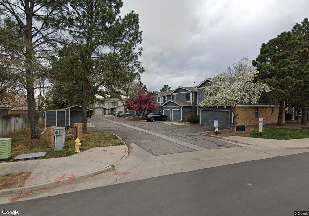 882 S Joplin Cir, Aurora, CO 80017 - photo 1