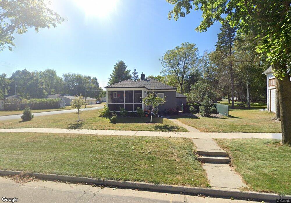 1520 Main St E, Menomonie, WI 54751 - photo 1