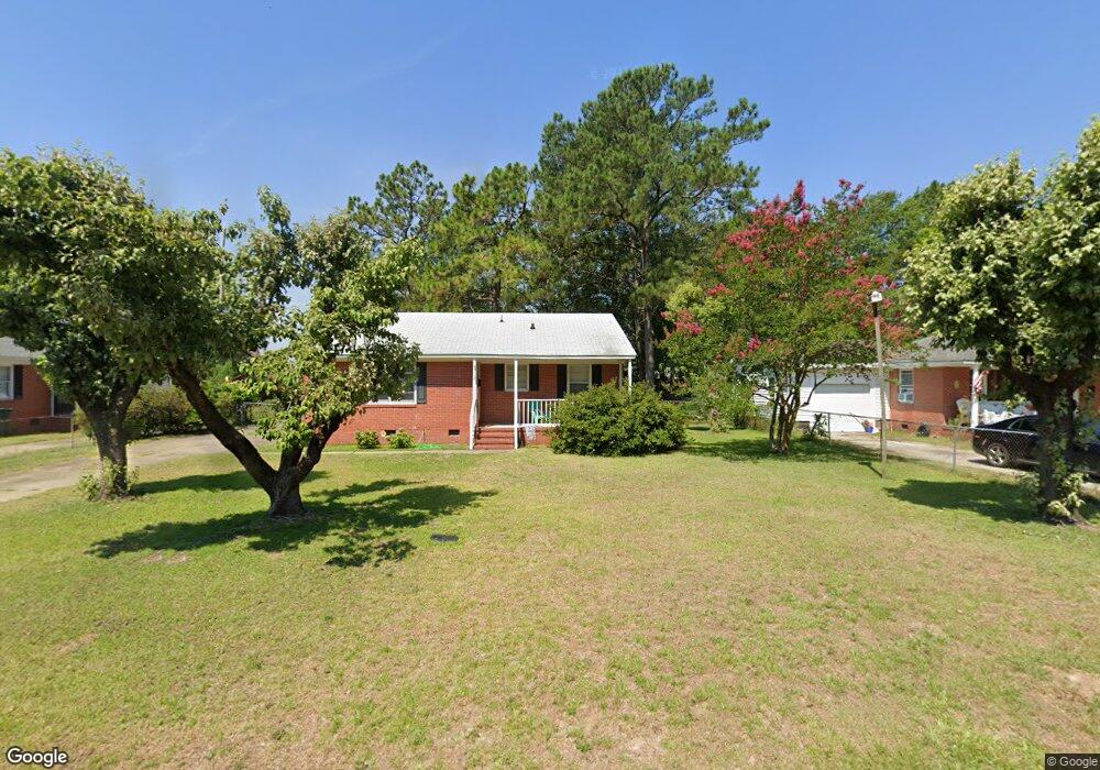 518 Terry Cir, Fayetteville, NC 28304 - photo 1