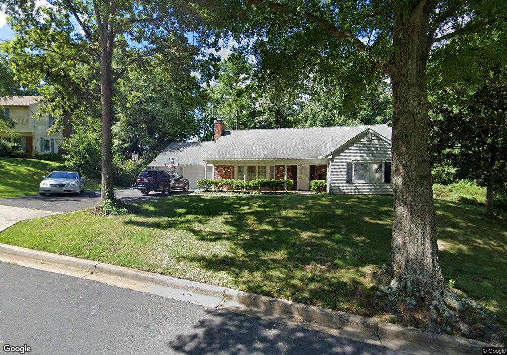 8906 Royal Ridge Ln, Laurel, MD 20708 - photo 1