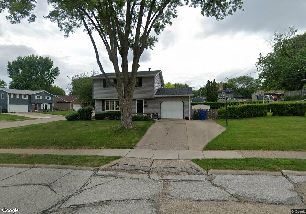 4506 N Main St, Davenport, IA 52806 - photo 1