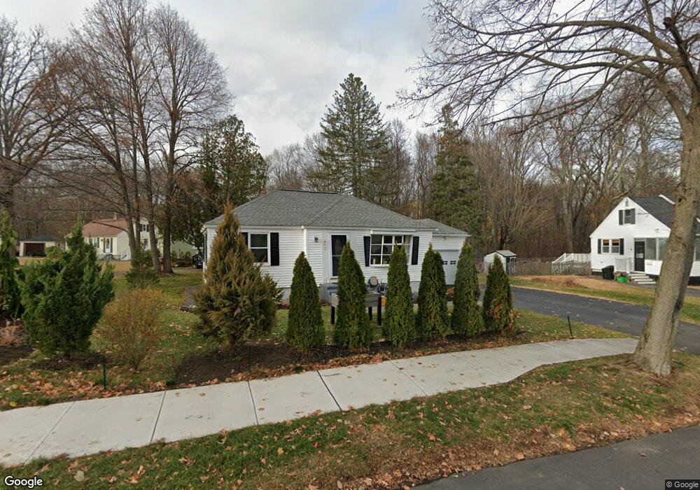 493 Colonial Dr, Portsmouth, NH 03801 - photo 1