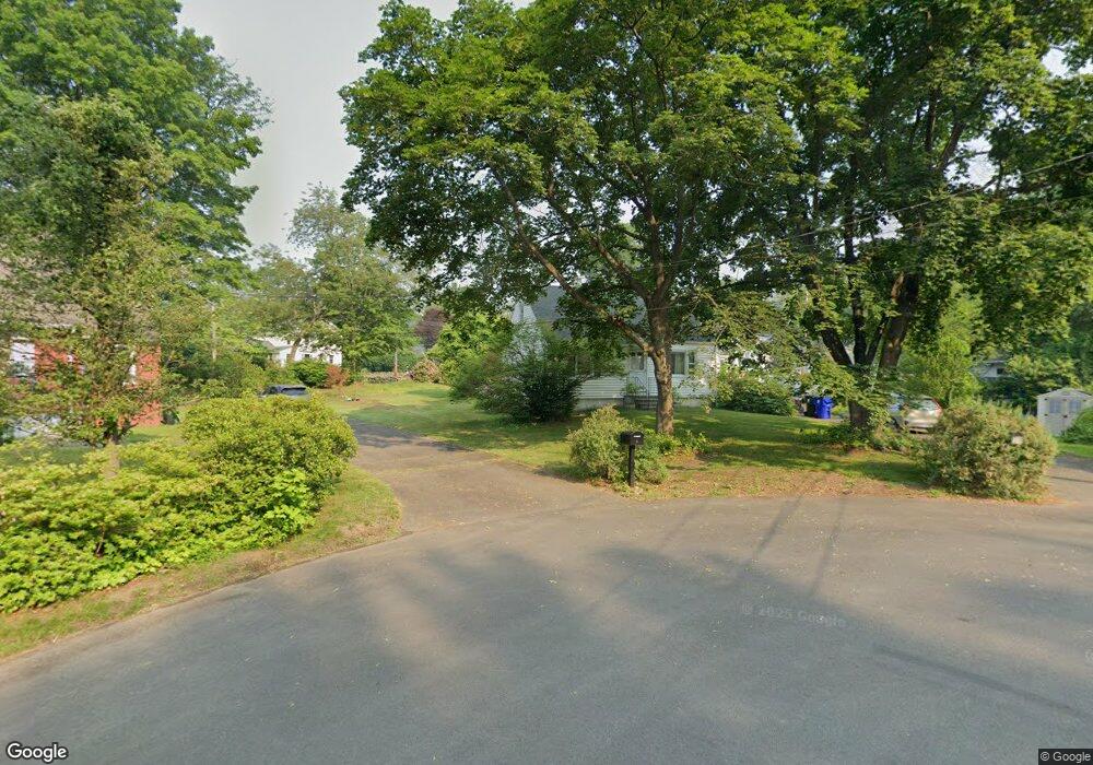 71 Sasapequan Place, Fairfield, CT 06824 - photo 1