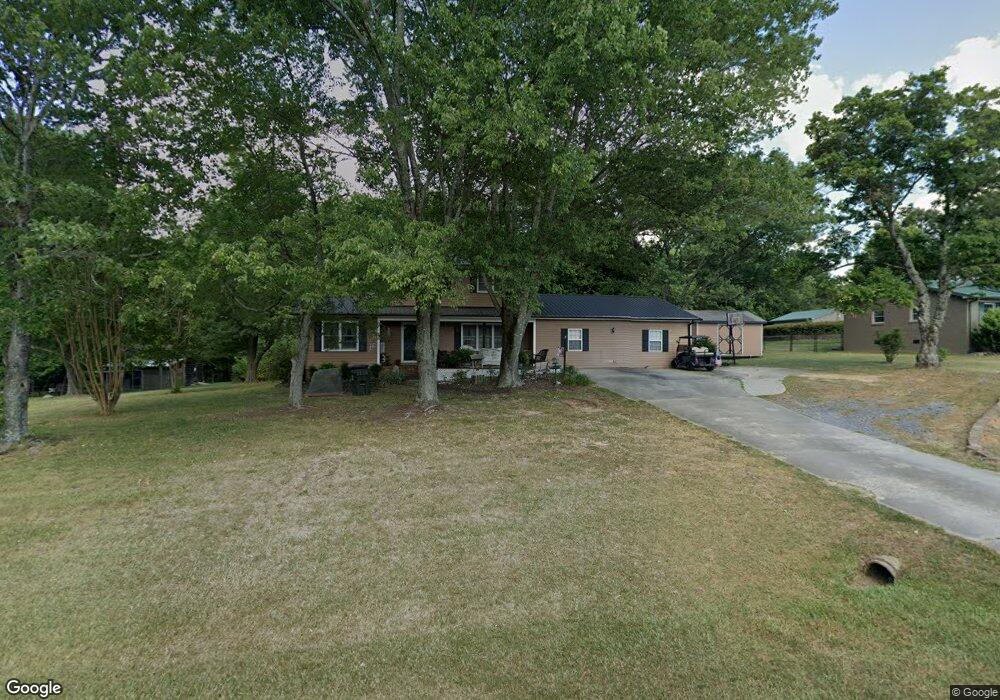 445 Westbury Dr, Asheboro, NC 27205 - photo 1