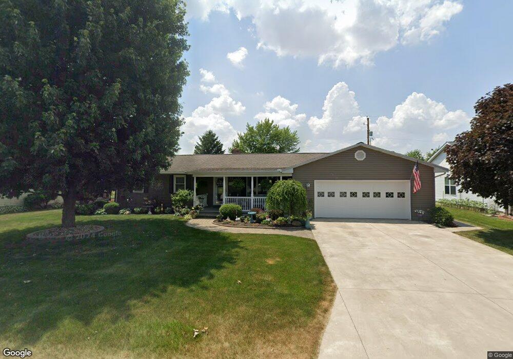 712 N 8th St, Upper Sandusky, OH 43351 - photo 1