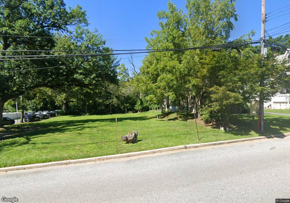 136 N Walnut St, Kennett Square, PA 19348 - photo 1