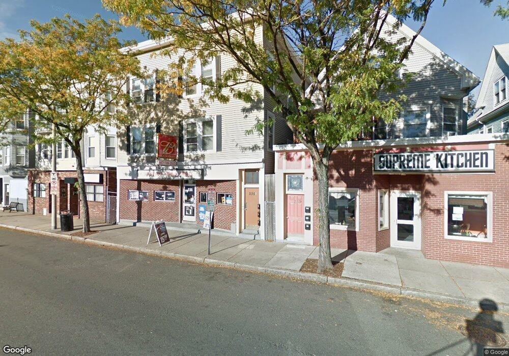 235A Highland Ave unit 2, Somerville, MA 02143 - photo 1