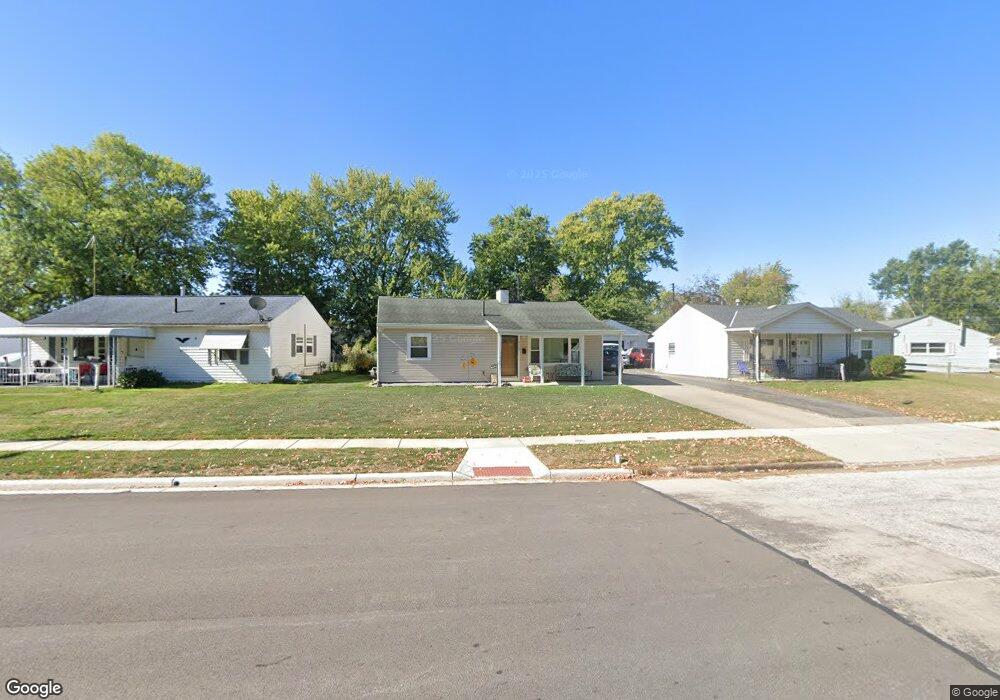 4114 Riverside Dr, Lorain, OH 44055 - photo 1