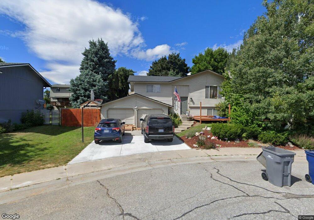 631 Linda Ct, East Wenatchee, WA 98802 - photo 1