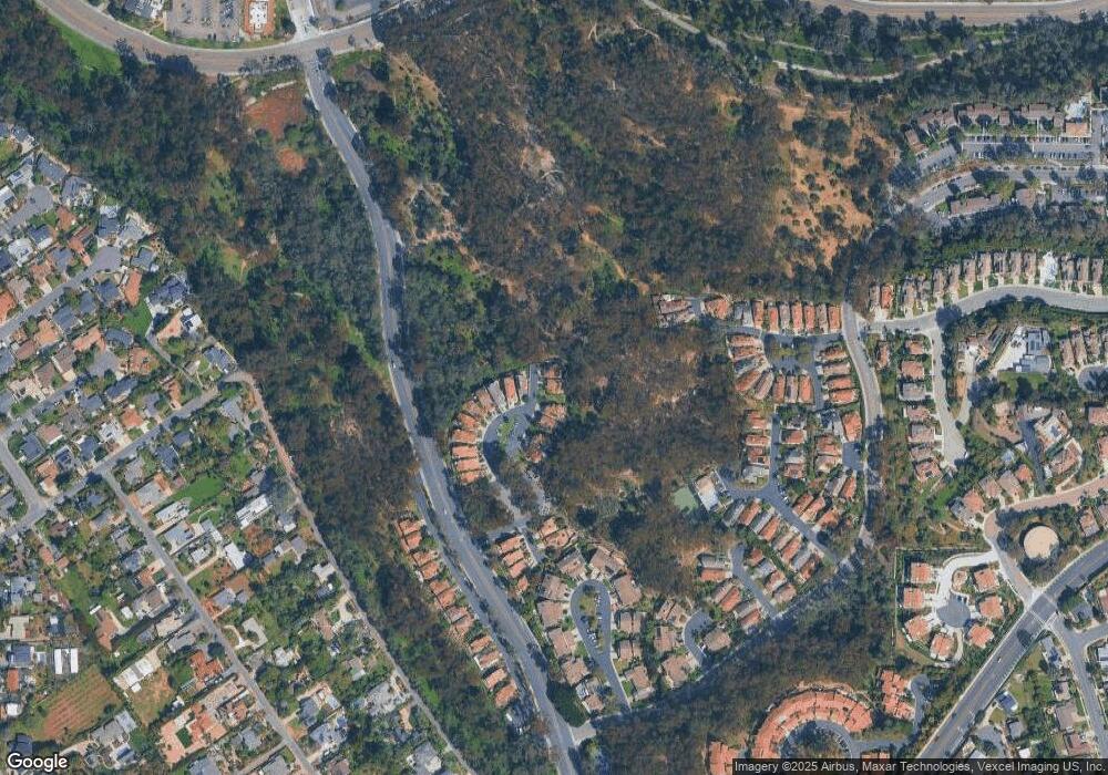 2714 Fernglen Rd unit 4, Carlsbad, CA 92008 - photo 1