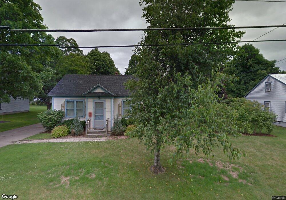 61 Elm St, Newport, VT 05855 - photo 1