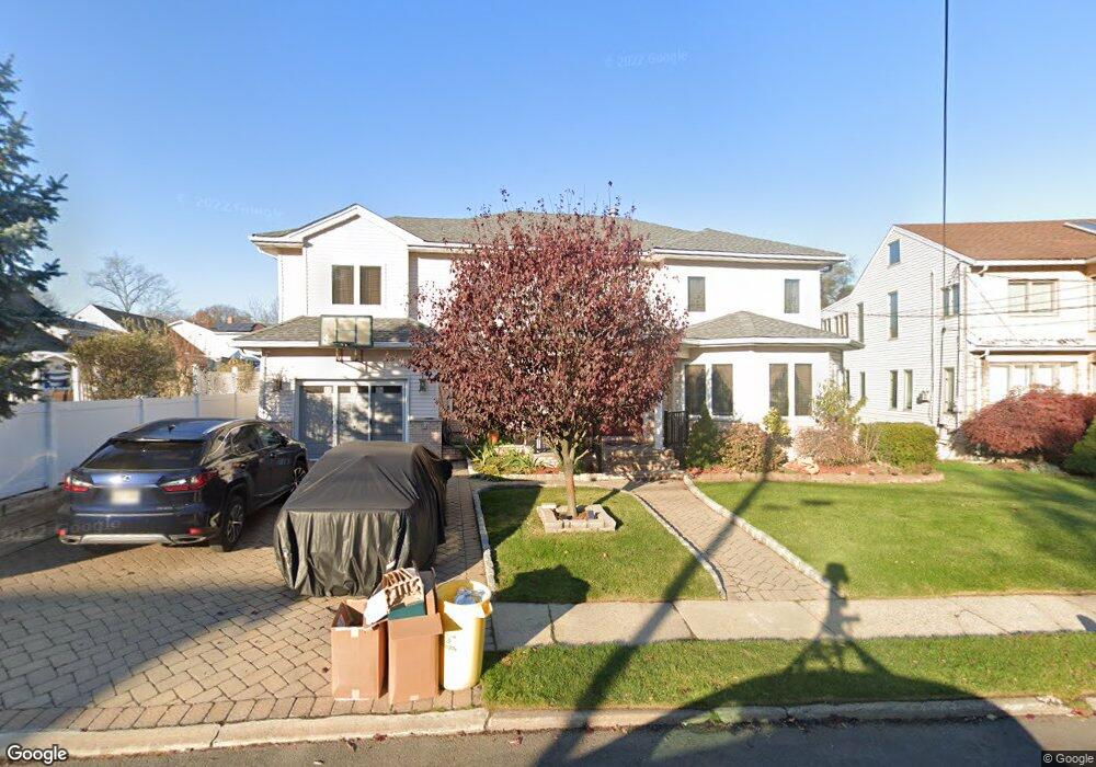 8 Walnut St, Fairview, NJ 07022 - photo 1