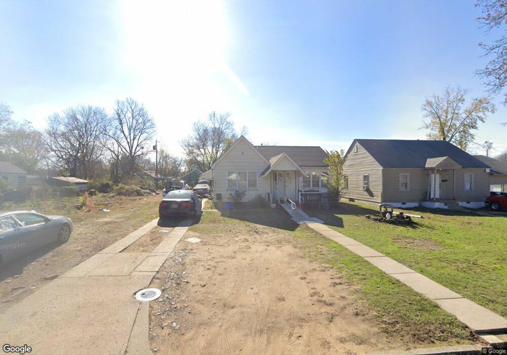 909 W Ragan St, Henryetta, OK 74437 - photo 1