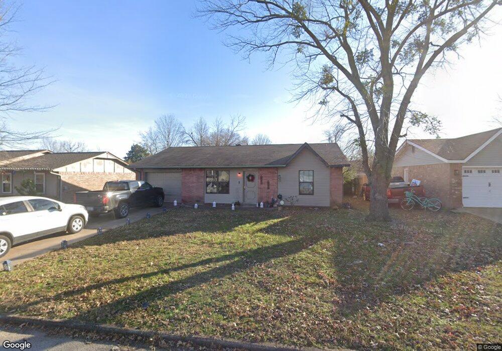 1072 E 144th St, Glenpool, OK 74033 - photo 1